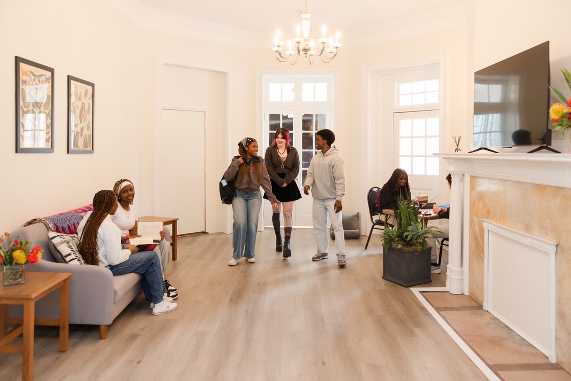 Female students gathering in the lounge