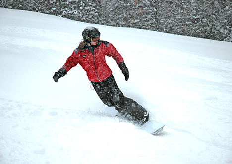 Skier on one of Western Mass' many excellent ski ranges