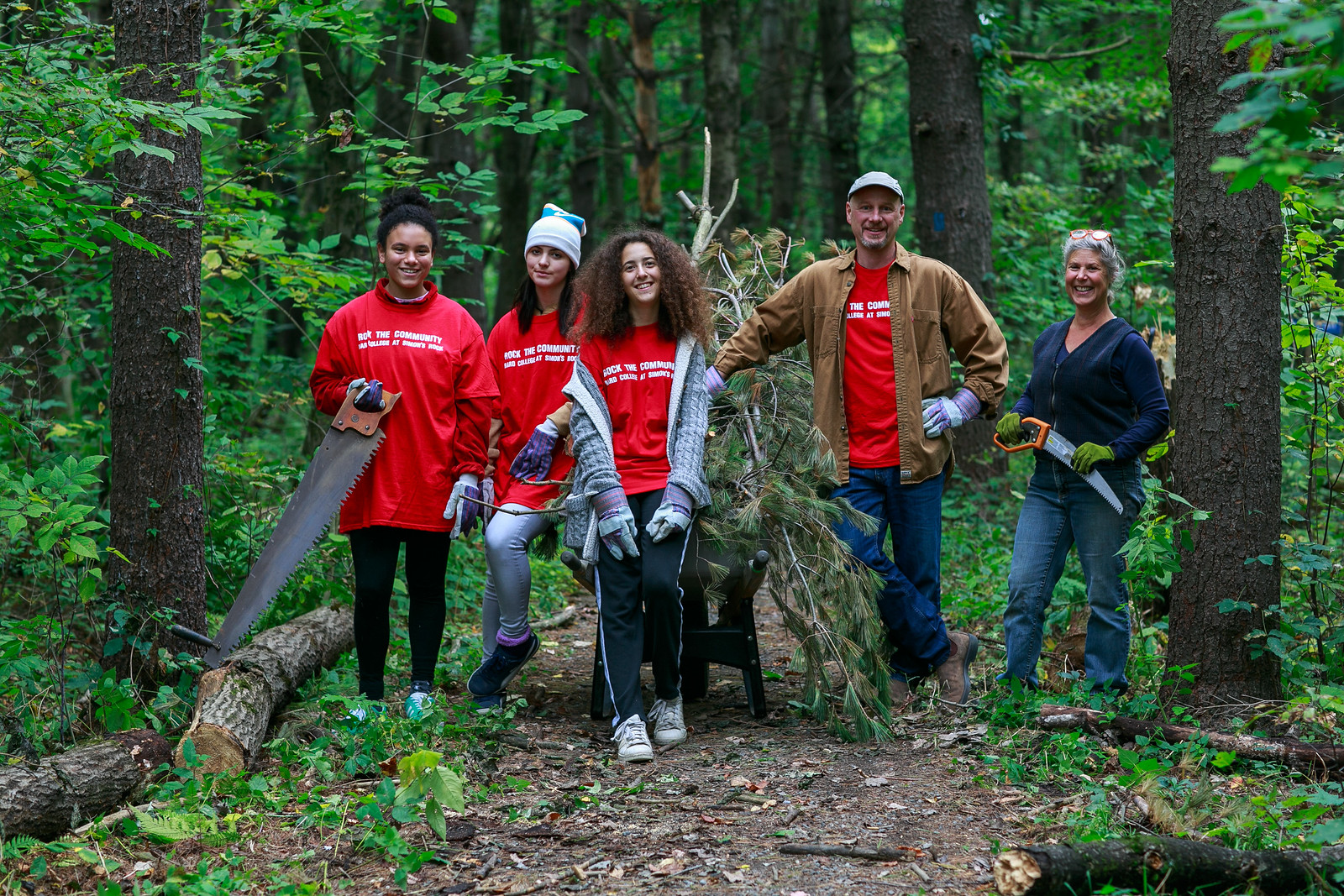 Simon's Rock students help with trail maintenance at Lake Mansfield Park